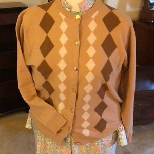 Camel cardigan with gold buttons-